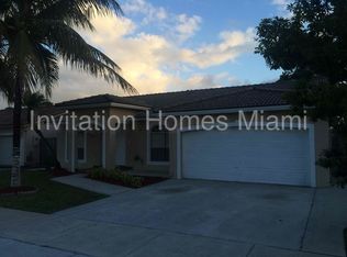 15786 SW 50th Ter, Miami, FL 33185