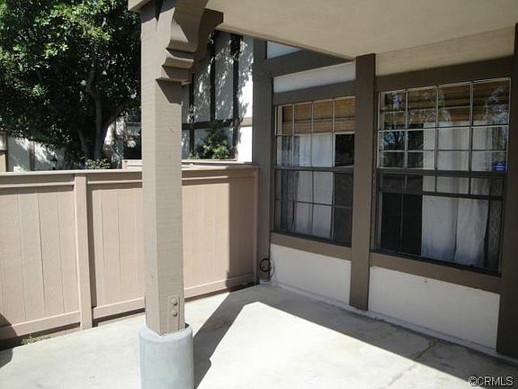 2nd image of 444 S Tustin St APT E2