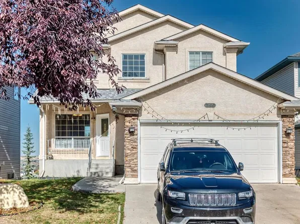 255 S Edgebrook Park NW, Calgary, AB T3A 5T7