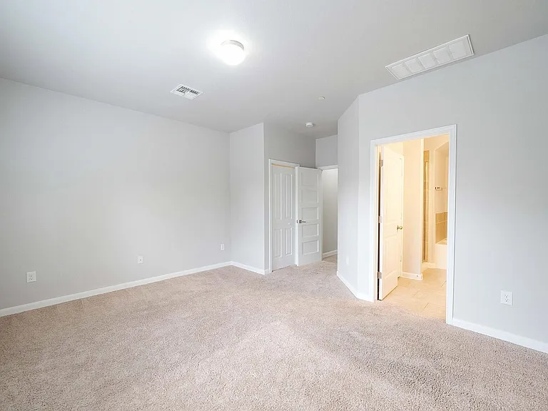 1620 Bryant Dr #2104-1 — Photo 11