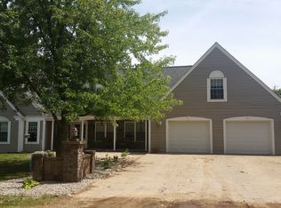 2301 N Colling Rd, Caro, MI 48723