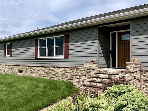 2nd image of 61668 187th St