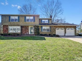 55 Hamilton Ln, Plainsboro, NJ 08536