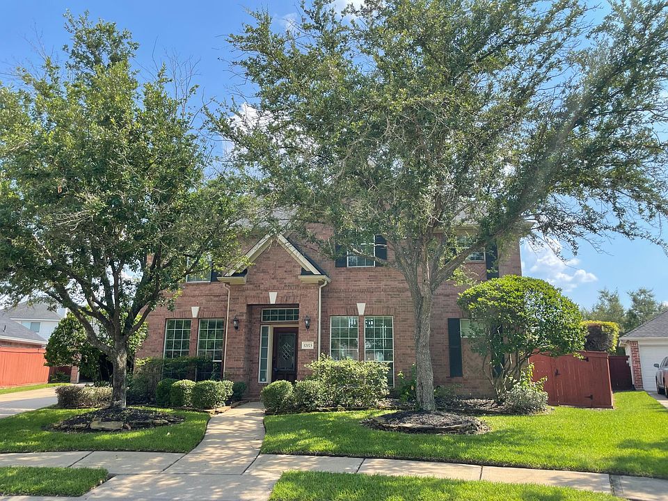 1st image of 12023 Isle Vista Dr
