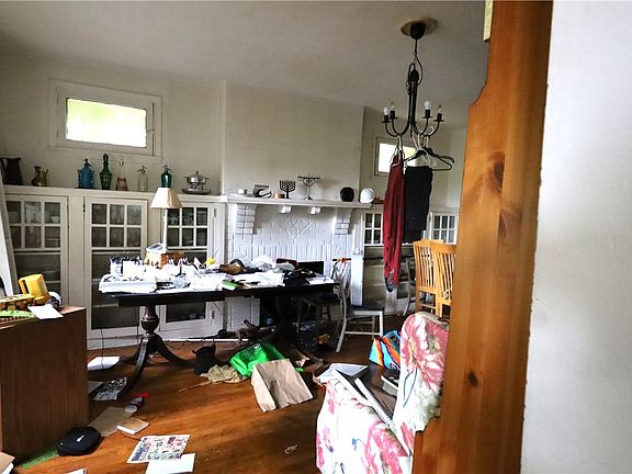 4th image of 6305 Darlington Rd