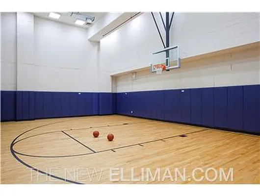 Rented by Douglas Elliman | media 18