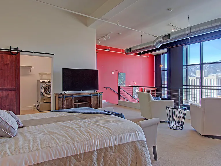417 E Kiowa St #1204 — Photo 15