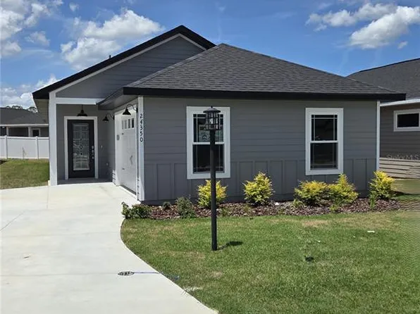 24350 SW 18th Ln, Newberry, FL 32669