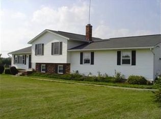 9323 Smith Rd, Litchfield, OH 44253