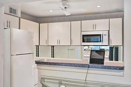 2nd image of 4000 N Hills Dr APT 31