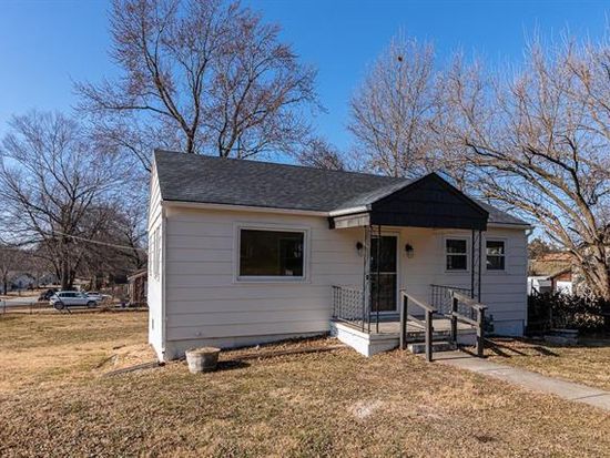 1101 N 11th St Leavenworth Ks 66048 Zillow