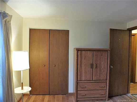 5th image of 1241 East St APT D3