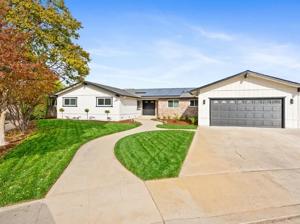 904 Bundy Ave, Clovis, CA 93611