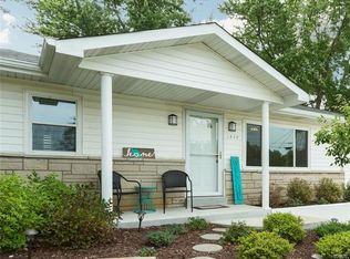 1430 Sunset Dr, Arnold, MO 63010