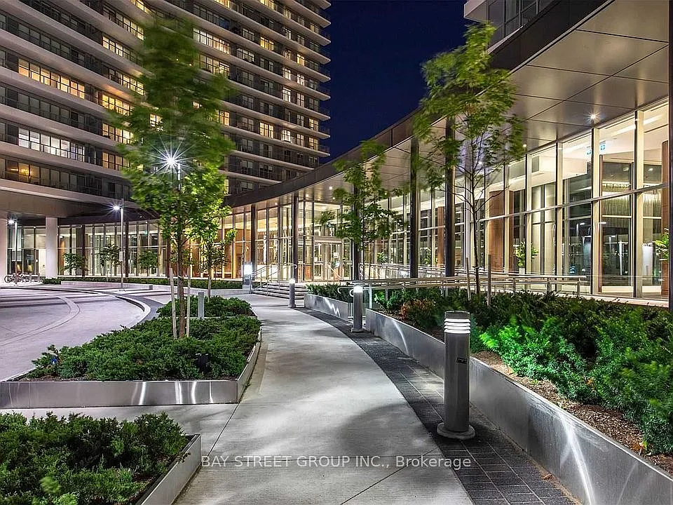1 bed, $2,300 — Photo 3