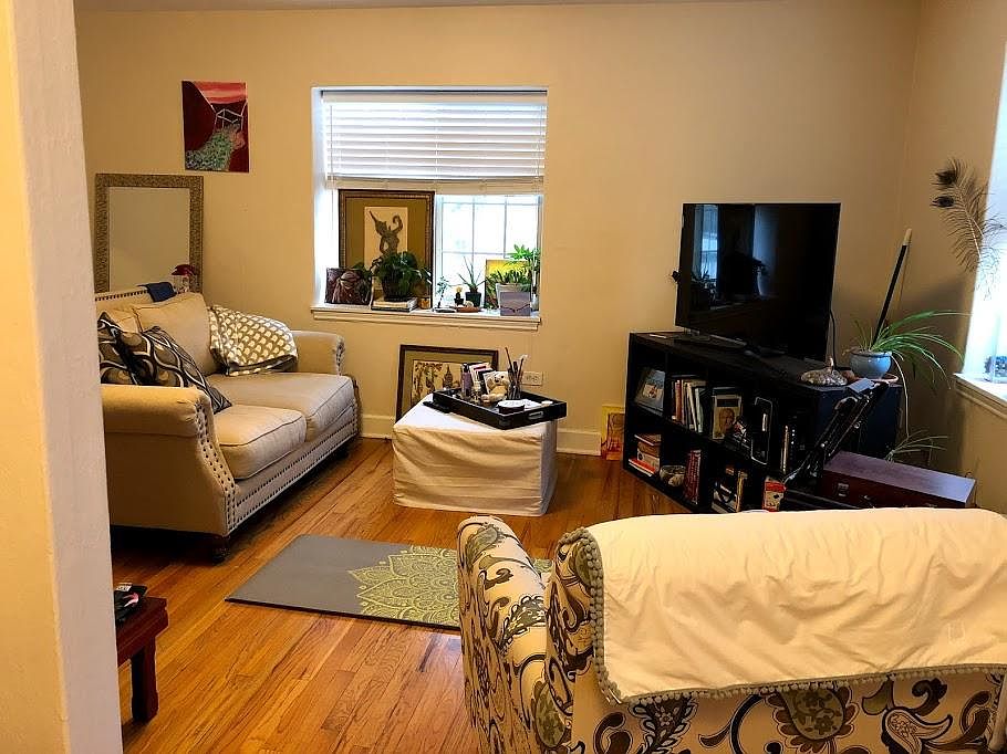 1st image of 967 N Marion St APT 6