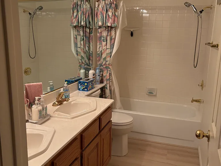 1622 Georgia Ave — Photo 5