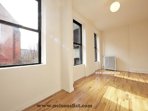 3rd image of 800 President St APT 3R