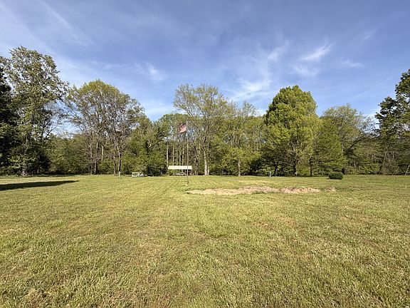 3rd image of 63 Olivia Ln