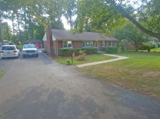 2840 Delfin Rd, Midlothian, VA 23112