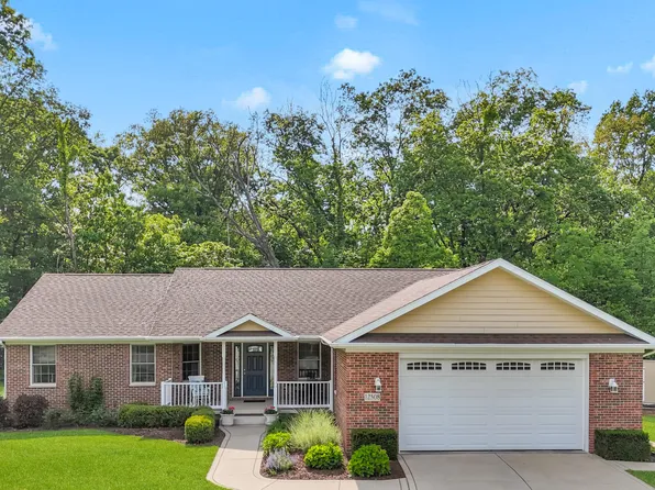 12508 Tall Oaks Dr, Cedar Lake, IN 46303