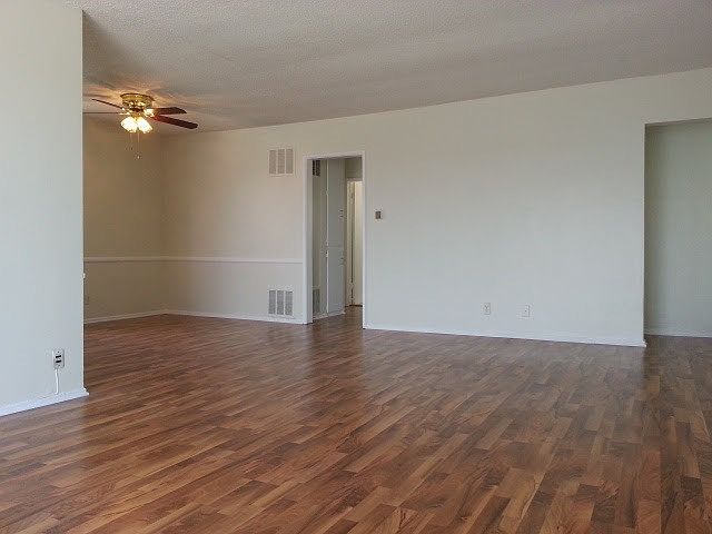 1st image of 1017 N Laurel Ave APT 8