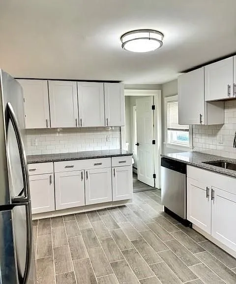 71 E George St #1 — Photo 2