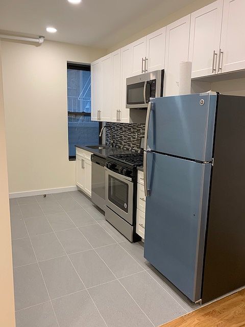 1st image of 316 W 94th St APT 3D