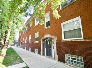 3521 W Grace St #G, Chicago, IL 60618