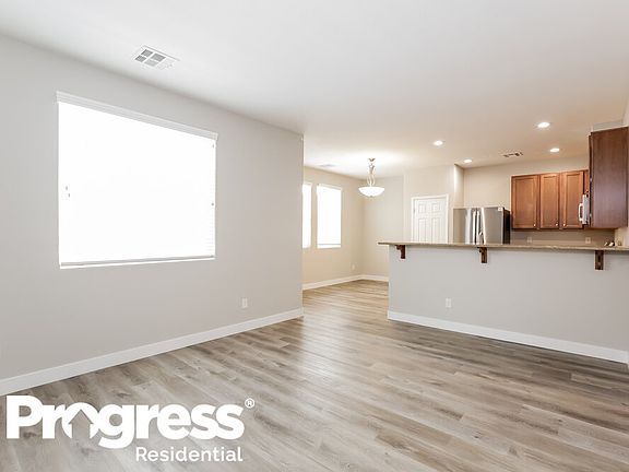5th image of 7732 Ornamento Way