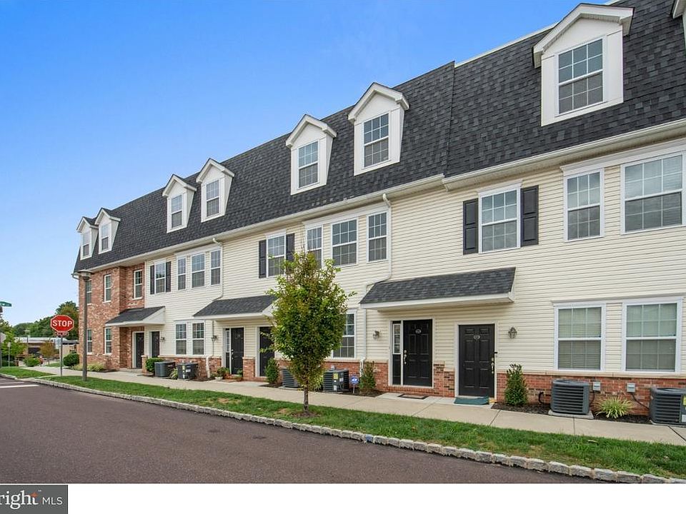 1st image of 4463 Driftwood Dr #123