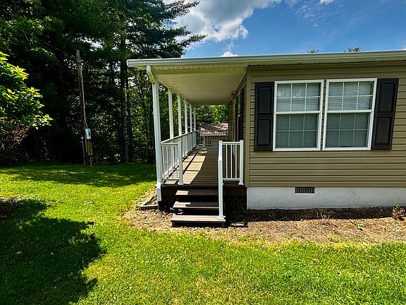 5th image of 186 Honeysuckle Ln