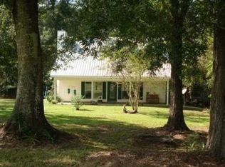 57297 Ard Ln, Hammond, LA 70403