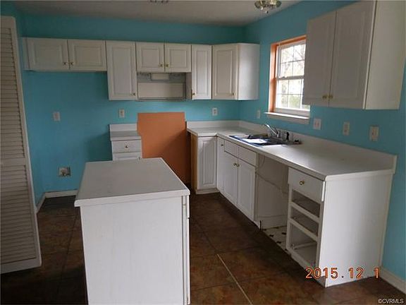 3rd image of 3241 Warm Springs Way