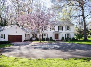 291 Chestnut Hill Rd, Stamford, CT 06903