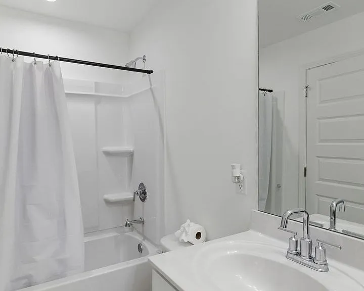 1306 Harmony Hill Ln — Photo 25