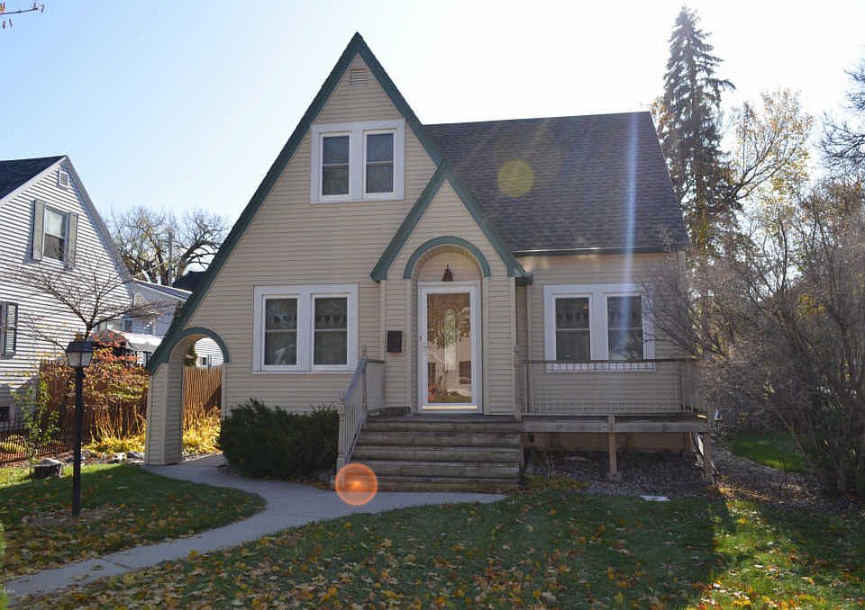 1st image of 511 W Summit Ave
