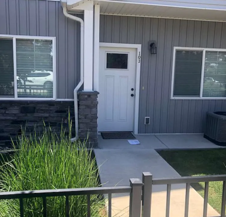 425 W 1595 N #103