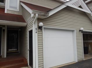 4 Red Oak Ter, Oak Ridge, NJ 07438