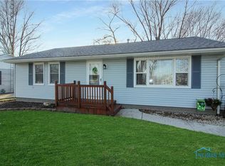 38 S Meachem Rd, Pt Clinton, OH 43452