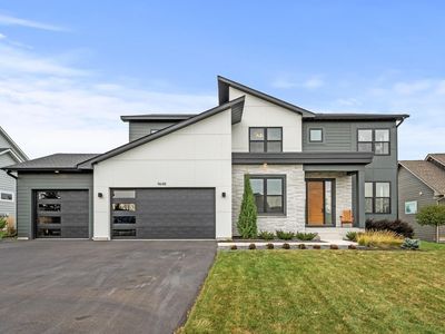 9648 8th St N, Lake Elmo, MN, 55042