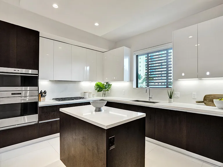 3030 Ocean Blvd #S104 — Photo 14