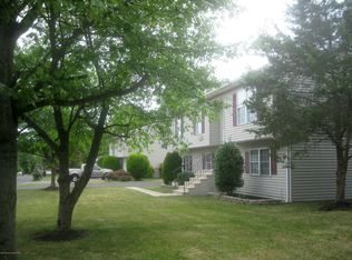 200 Irvington Ave, Somerset, NJ