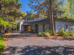 57650 Tan Oak Ln #7, Sunriver, OR 97707