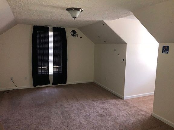 3rd image of 56 Janice Ford Way