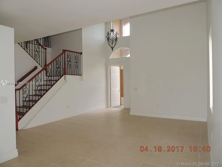 1926 SE 23rd Ct #1926 — Photo 5