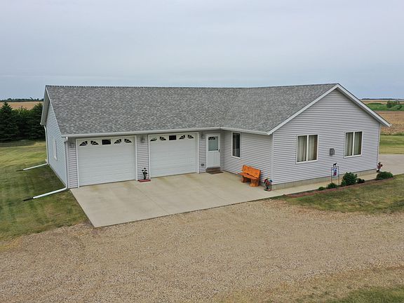 3rd image of 37946 127th St