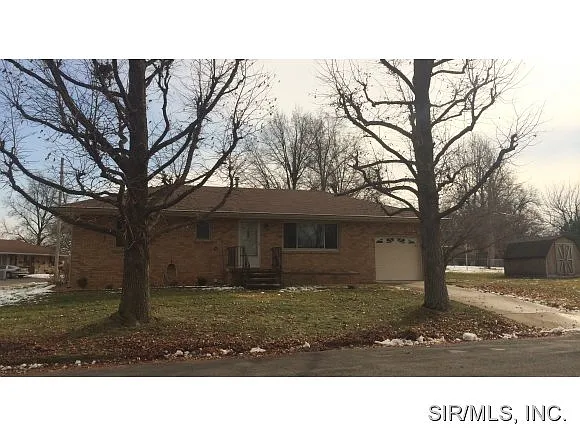 433 Nevada Ave photo 1