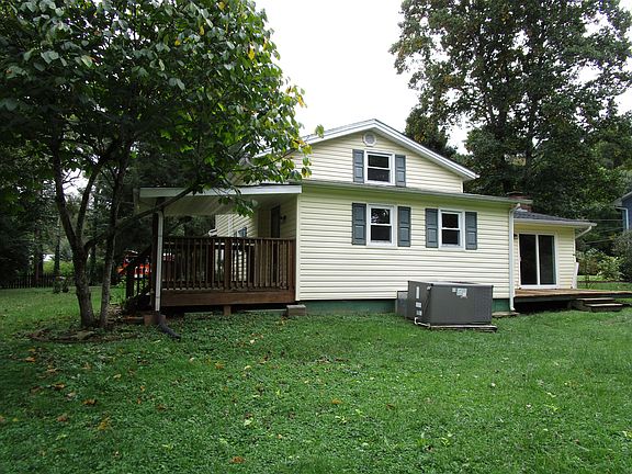 3rd image of 108 Indian Dr