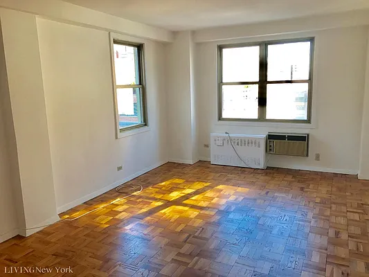 Rented by Living New York | media 9